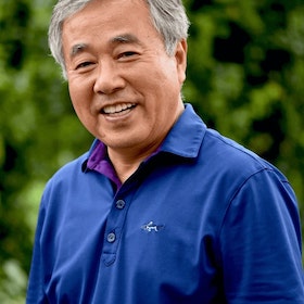 왕성희/남, 63세, 변호사